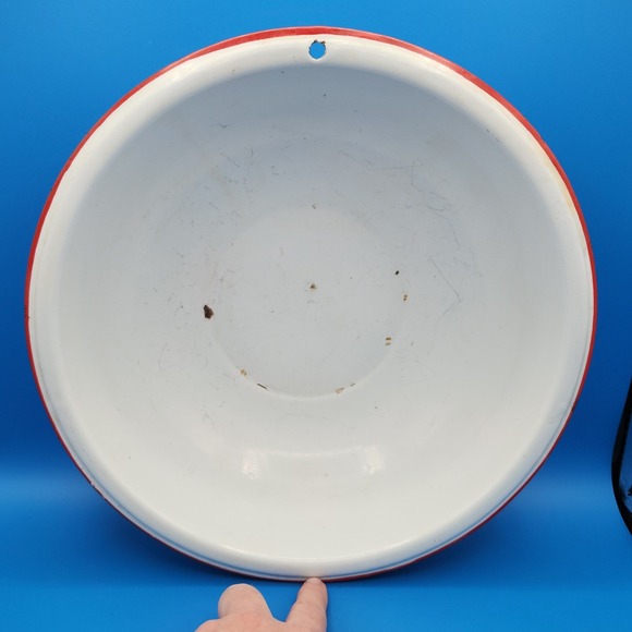 Other - Vintage Round White Enamel Basin‎ with Red Rim
